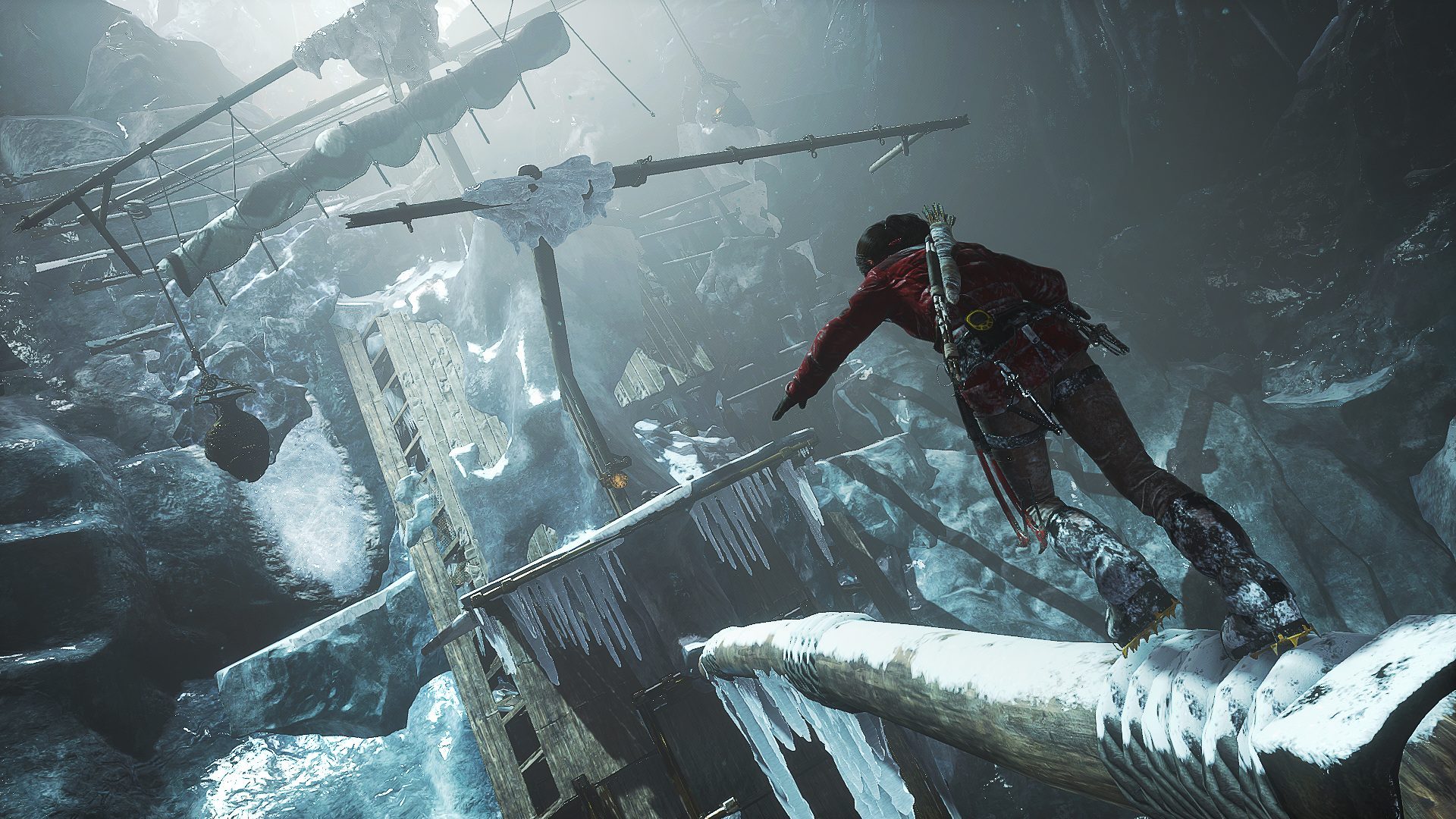 En av de kryptorna Lara besöker innehåller ett istäckt skepp som hänger ned längsmed en bergvägg. Lara tvingas försöka finna ett sätt att ta sig upp för den om hon vill ha skatten i toppen.